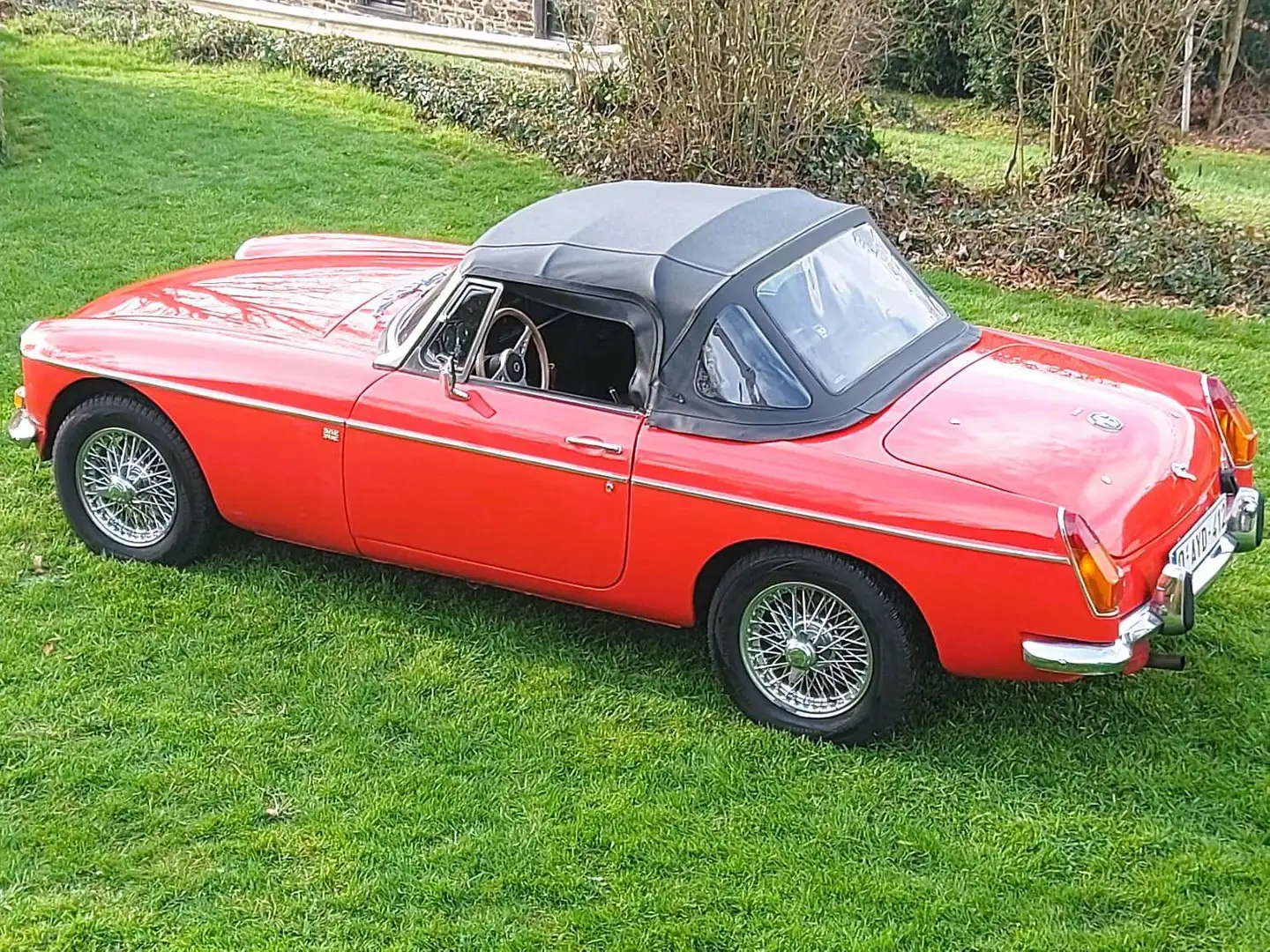 MG MGB Rot - 2