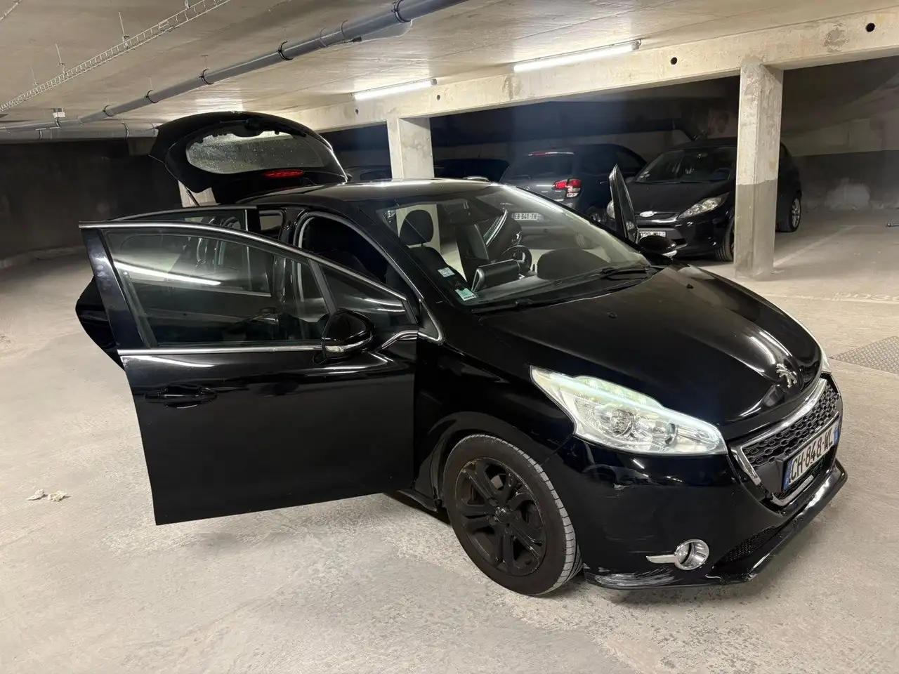 Peugeot 208 1.6 e-HDi 92ch FAP BMP6 Allure