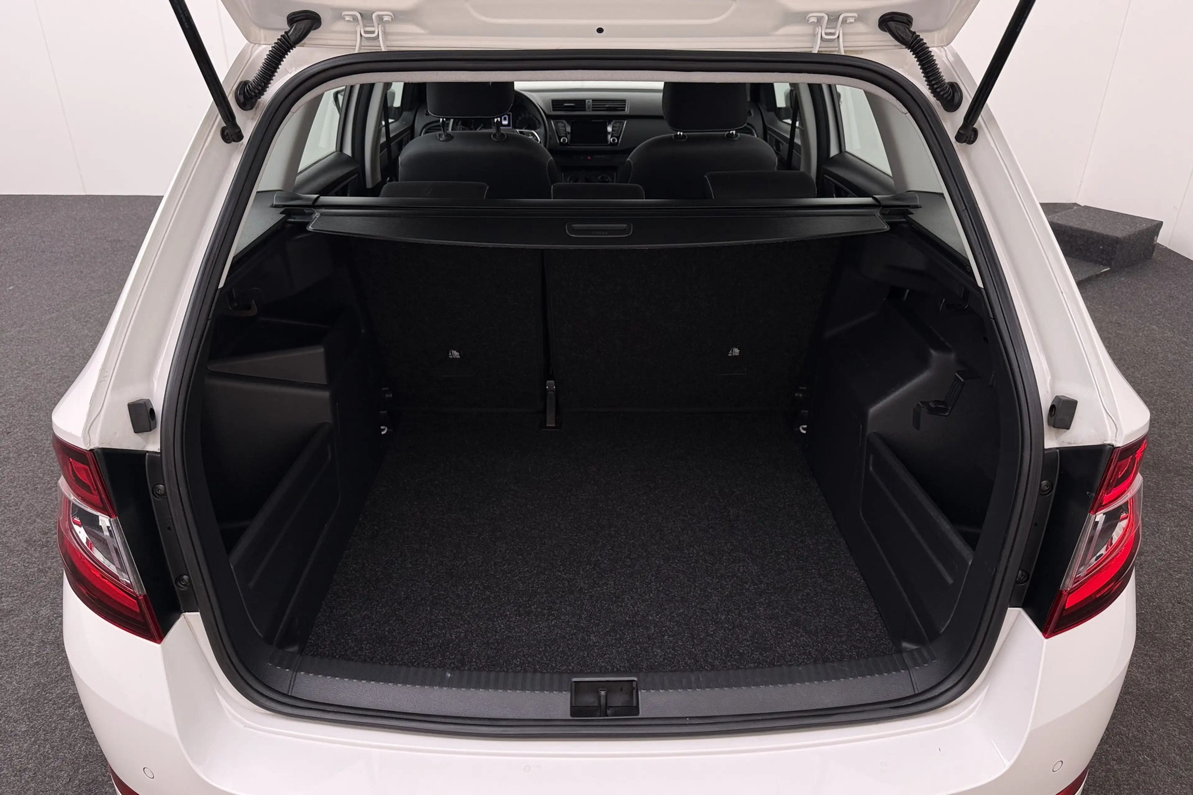 Skoda Fabia Combi 1.0 TSI Aut. Business Carplay Park.Sens Crui — photo 13