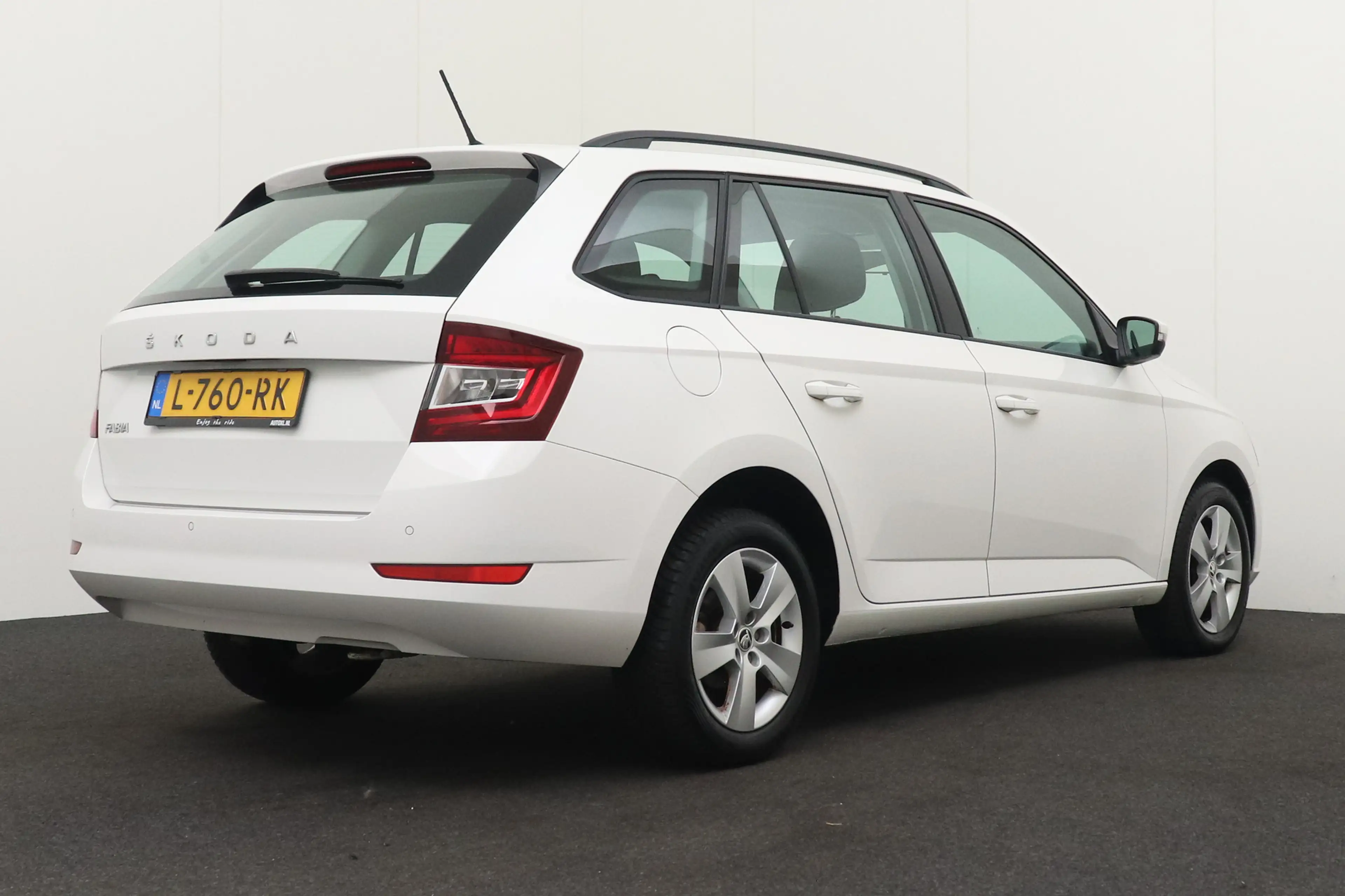 Skoda Fabia Combi 1.0 TSI Aut. Business Carplay Park.Sens Crui — photo 2