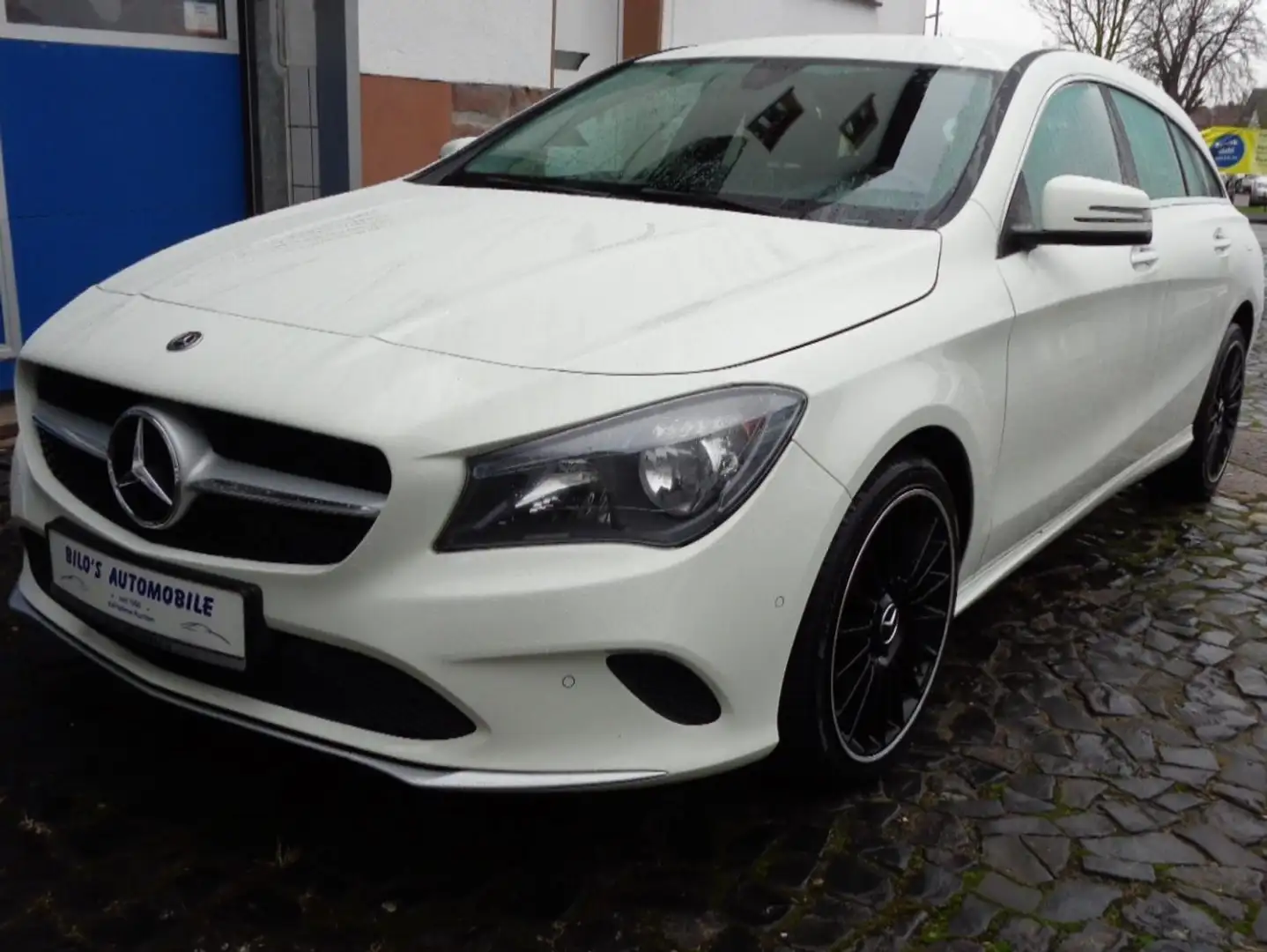 Mercedes-Benz CLA 200 CLA Shooting Brake 200 d 7G-DCT*2.Hand*TOP* Bianco - 1