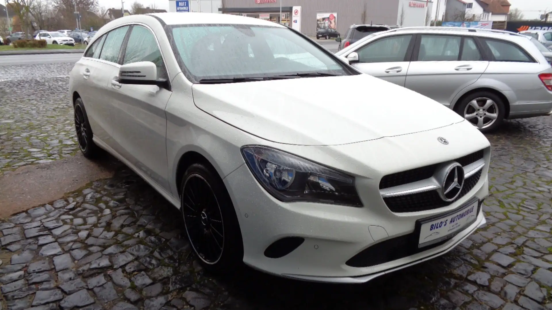 Mercedes-Benz CLA 200 CLA Shooting Brake 200 d 7G-DCT*2.Hand*TOP* Bianco - 2