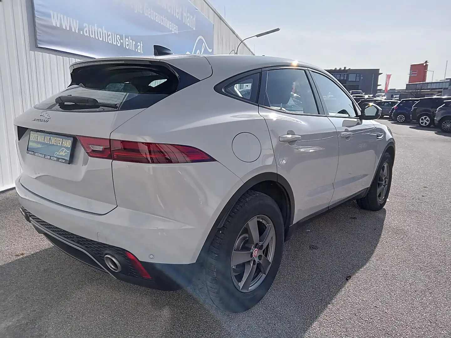 Jaguar E-Pace 2.0DI4 D150 S AWD Aut. Grau - 2