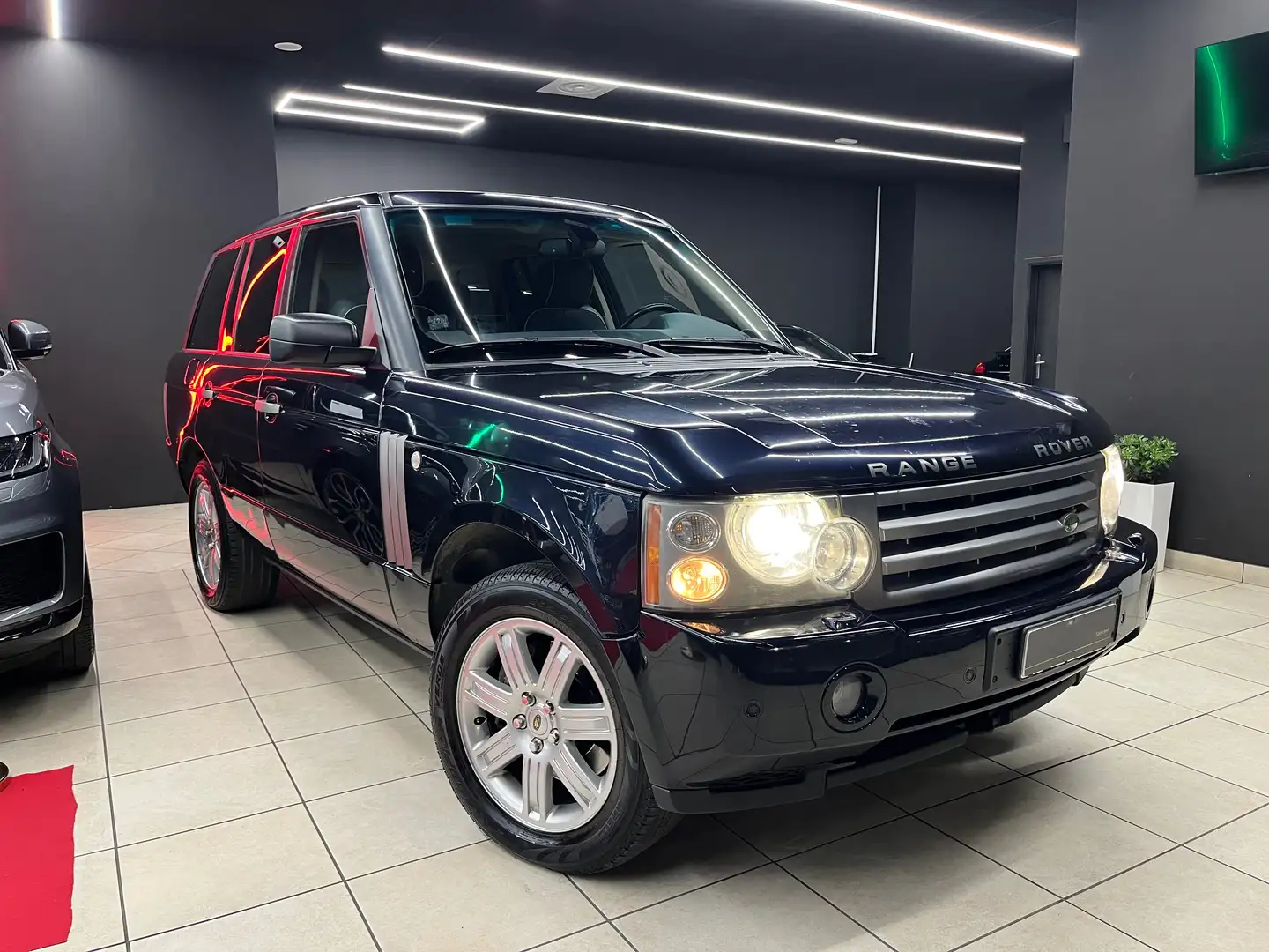 Land Rover Range Rover Vogue 3.6 td V8 HSE Blu/Azzurro - 2
