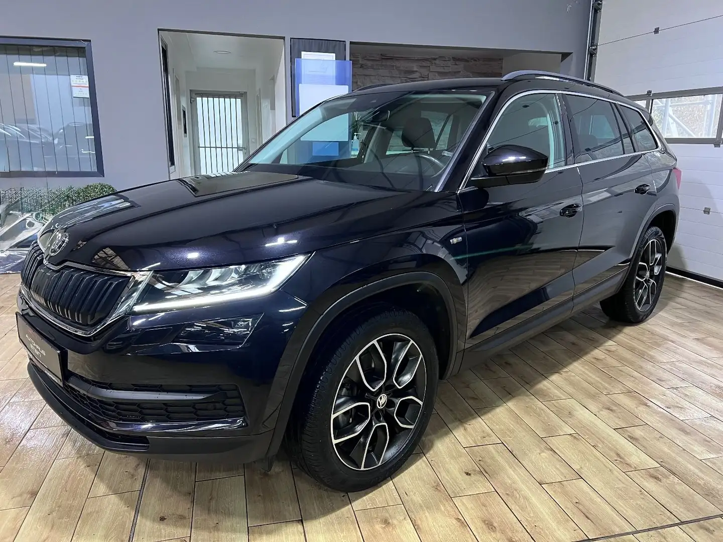 Skoda Kodiaq Ambition 4x4/Leder/Navi/Kamera Noir - 1