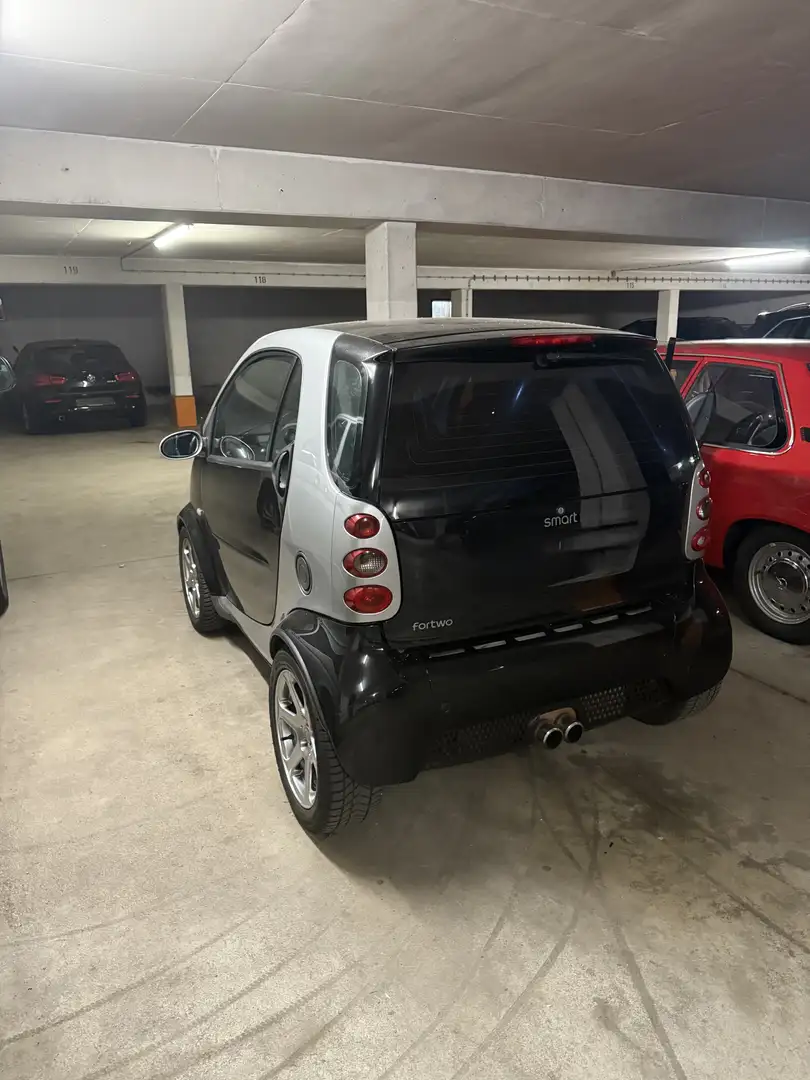 smart forTwo Basis (45kW) Grau - 2
