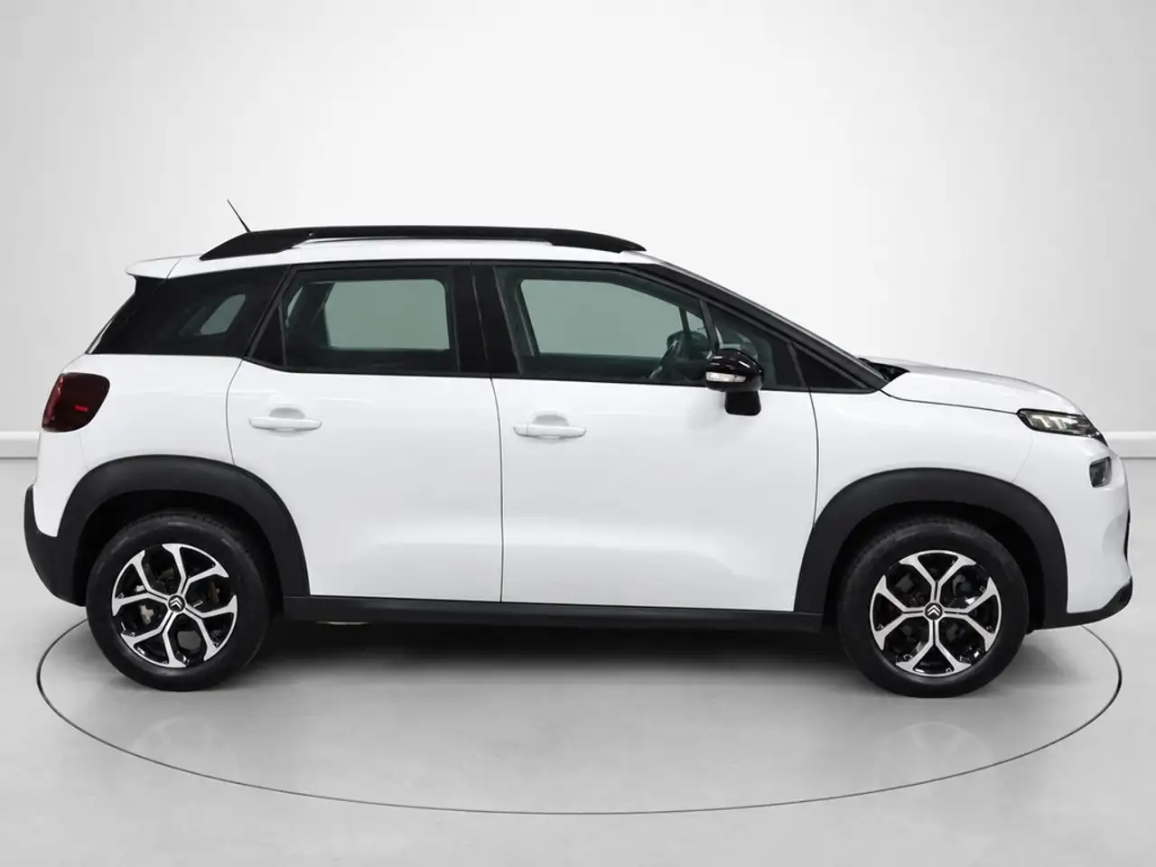 2024 Citroen C3 Aircross Puretech S&S Plus 110, photograph 2