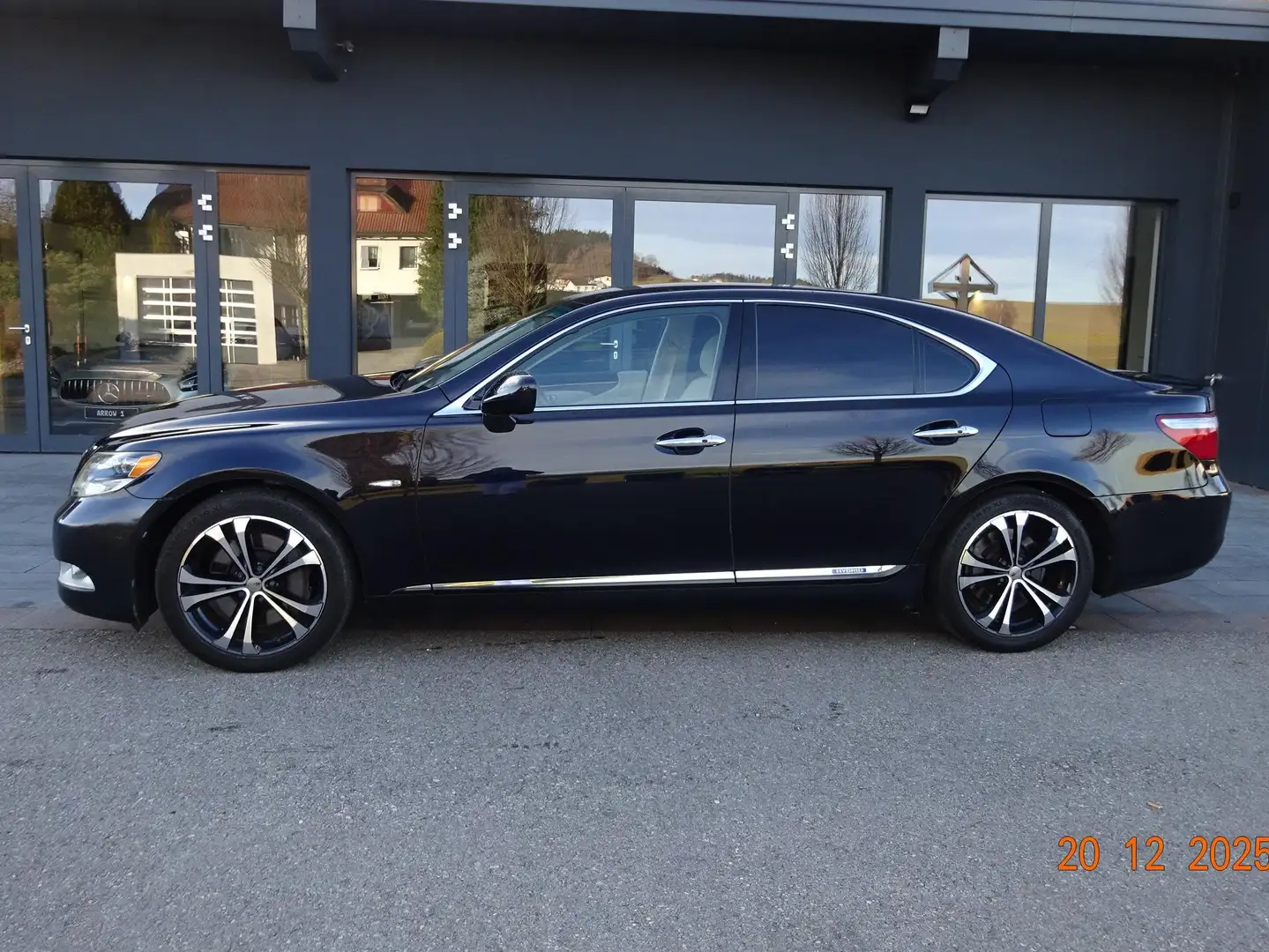 Lexus LS 600 4WD "Toppreis" Blau - 2