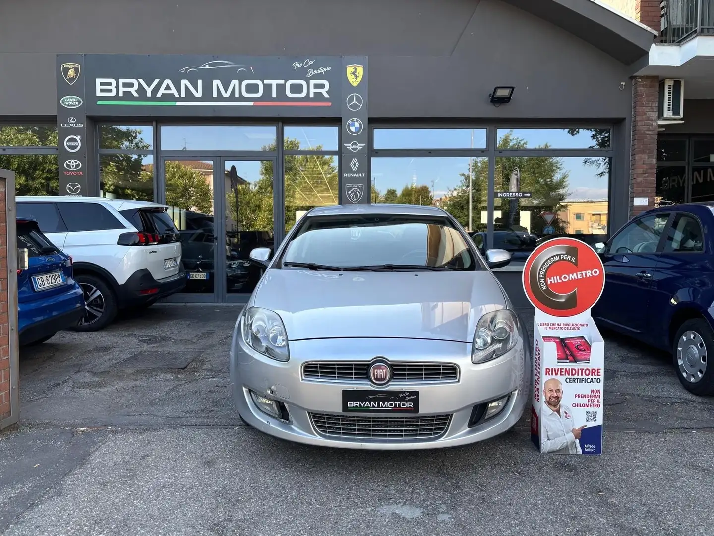 Fiat Bravo 1.6 MJT 120 CV DPF Dualogic Dynamic Сірий - 2