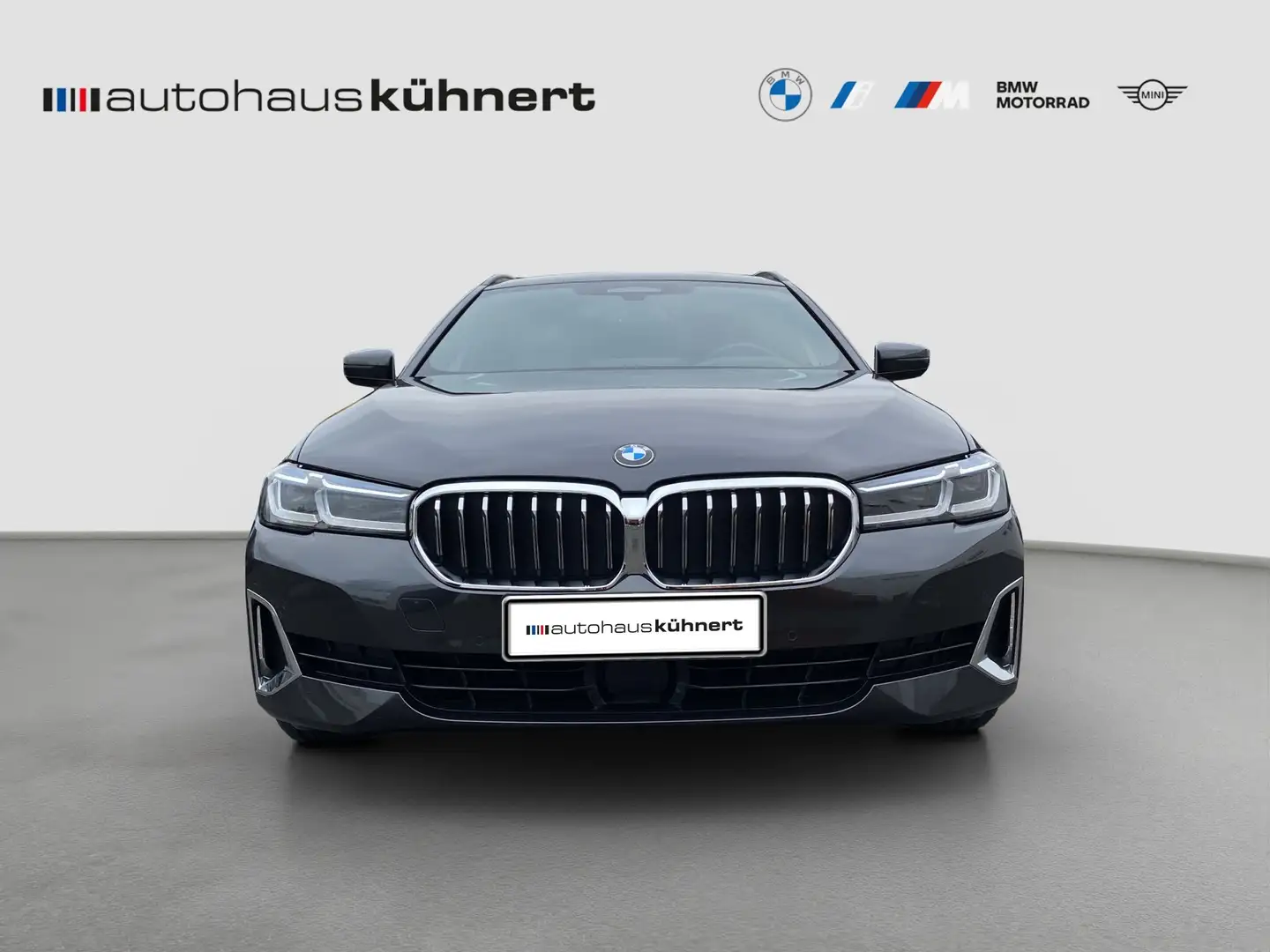 BMW 530 d xDrive Touring LuxuryLine ACC Laser Sthzg. HUD Gris - 2
