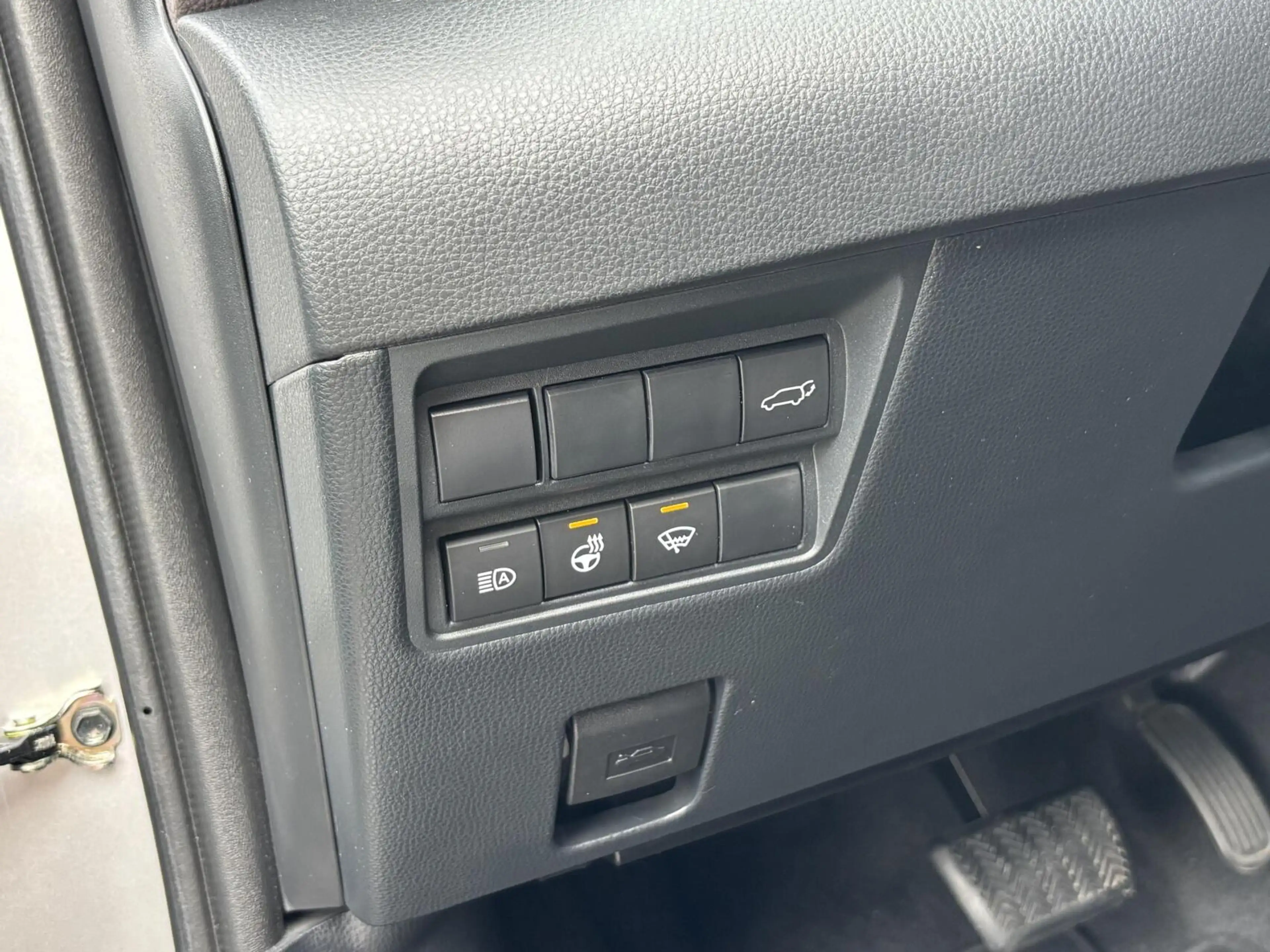 Toyota Yaris Cross 1.5 Hybrid Executive Bi-Tone | Pano | JBL | HUD | — photo 20