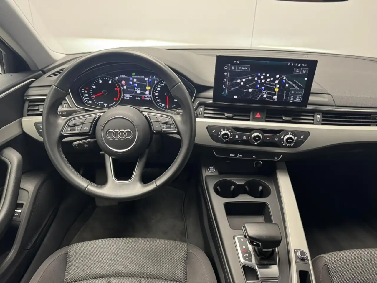 Audi A4 Avant 35 TDI advanced Klima Navi Einparkhilfe 7