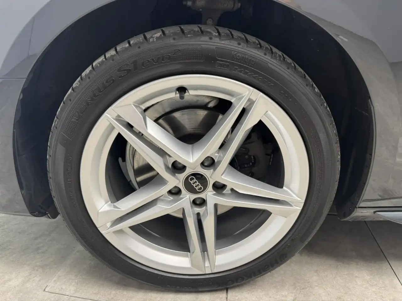 Audi A4 Avant 35 TDI advanced Klima Navi Einparkhilfe 10