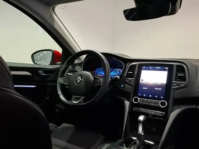 Renault Megane view 10