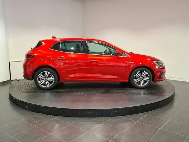 Renault Megane view 2