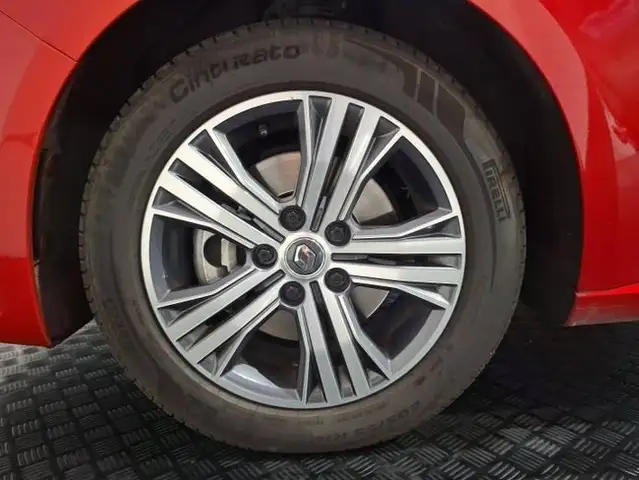 Renault Megane view 13