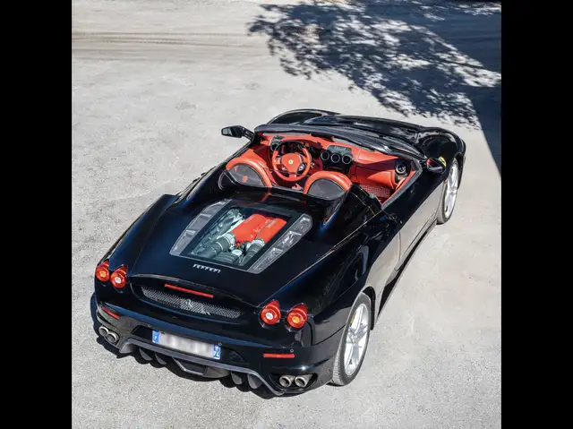 Ferrari Spider V8 F1