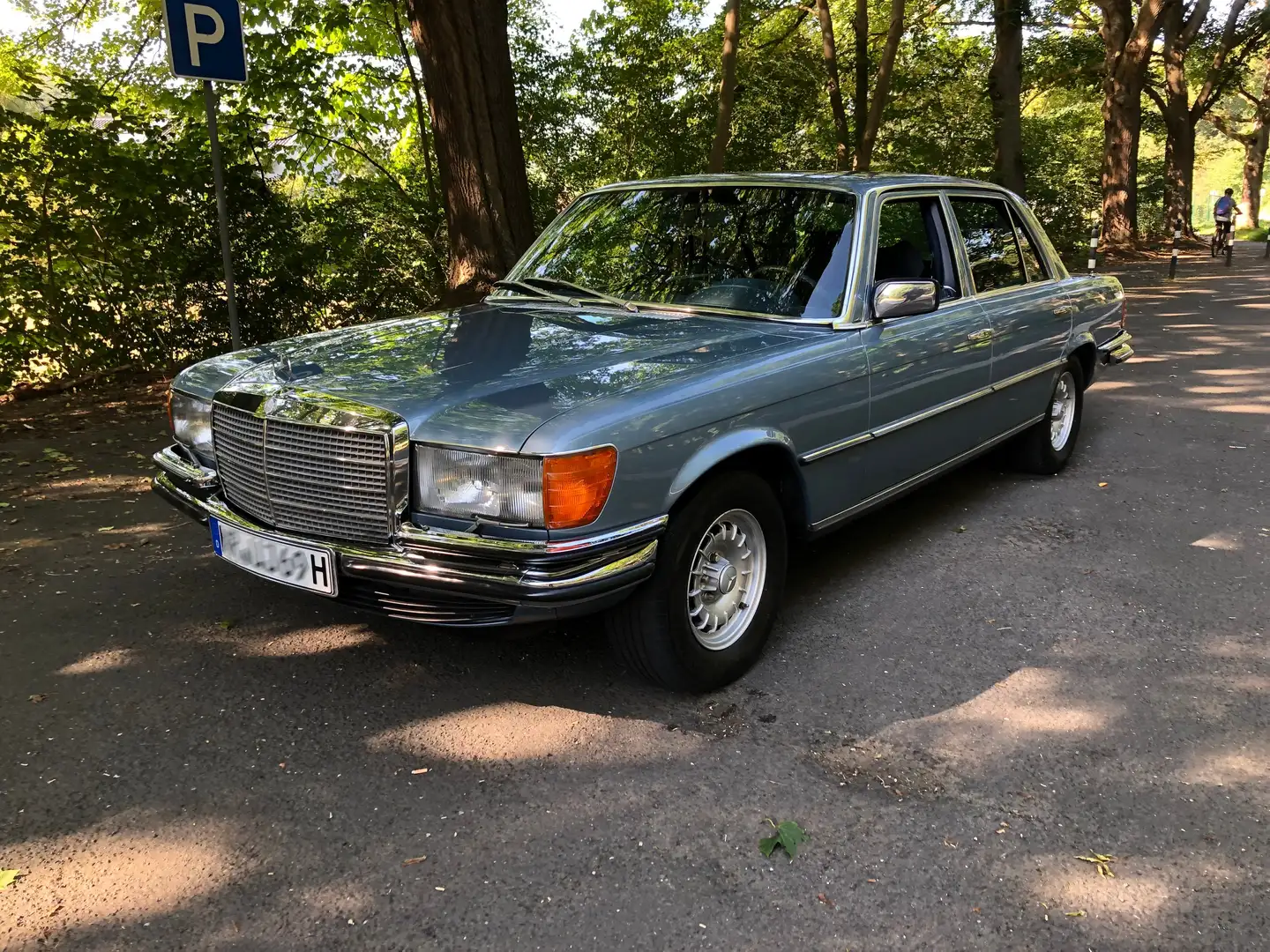 Mercedes-Benz 450 SEL 6.9 · Classic Data Zustand 1 Blau - 1
