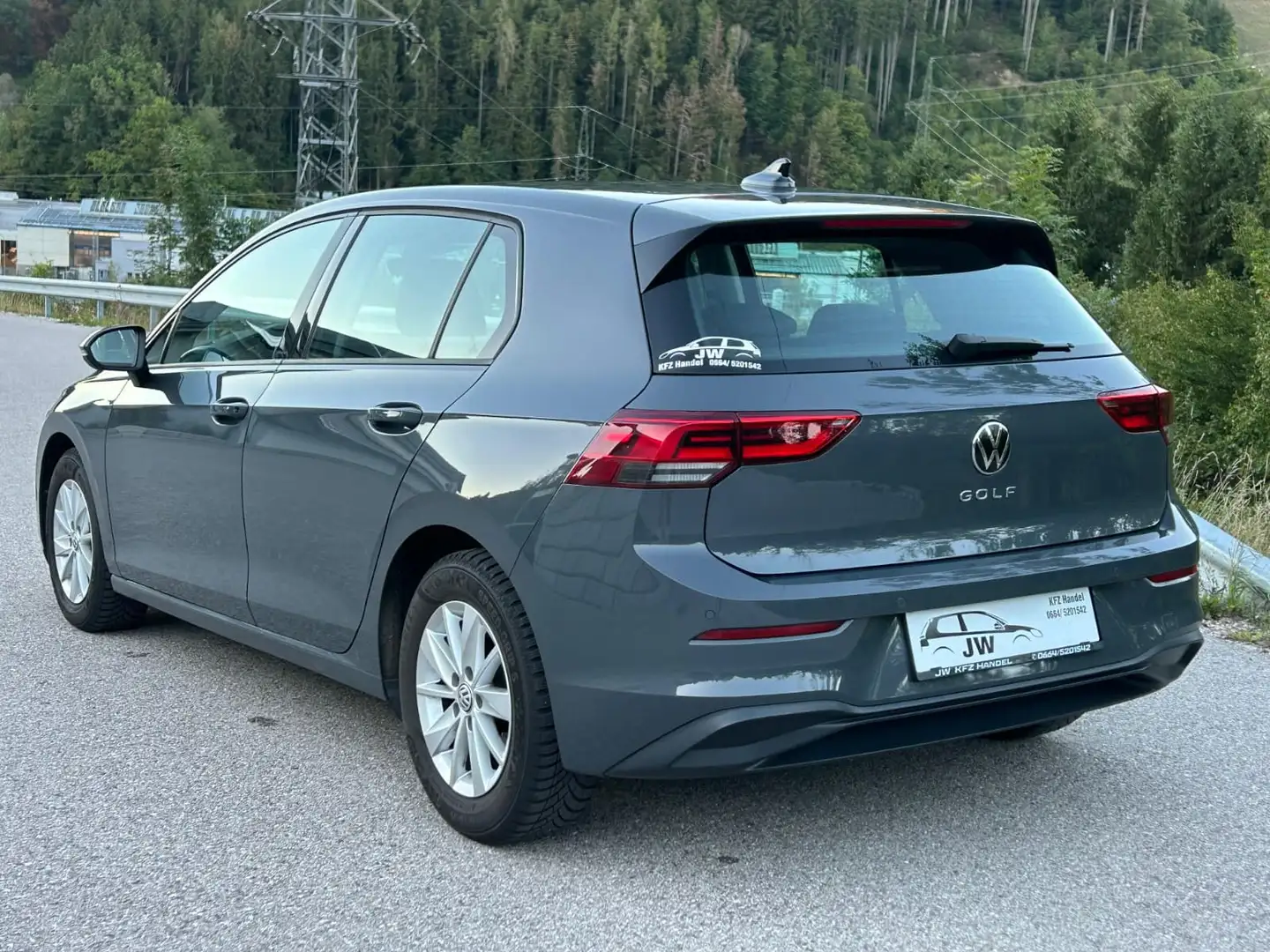 Volkswagen Golf 8, 1.Besitz, *3 Jahre Garantie möglich* Grau - 2