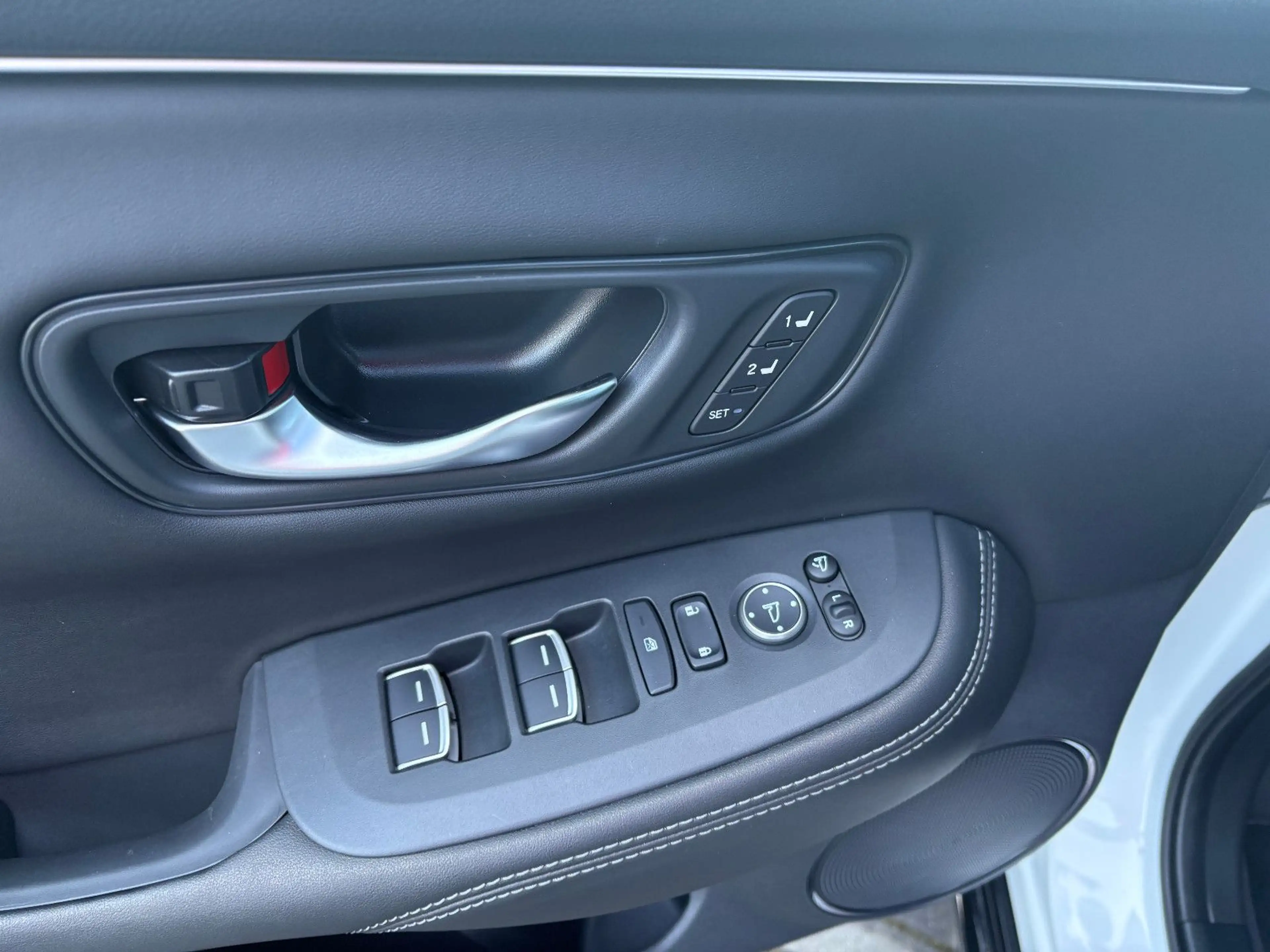 Honda ZR-V 2,0 e:HEV Advance AHK/Illumination/Black — photo 14