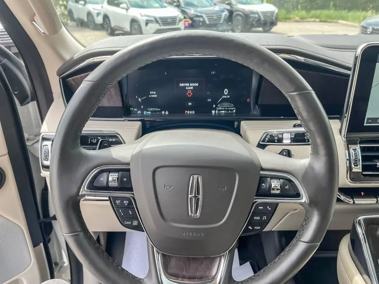 Lincoln Navigator снимка Lincoln Navigator