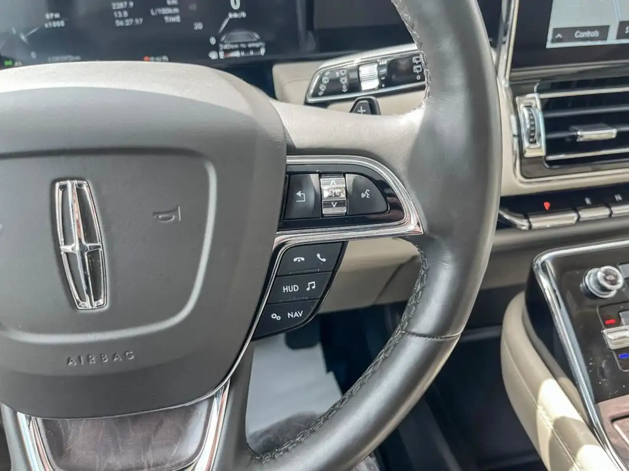Lincoln Navigator снимка Lincoln Navigator