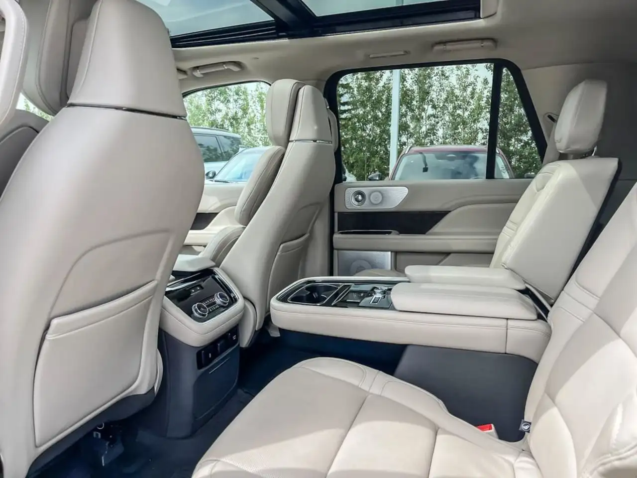 Lincoln Navigator снимка Lincoln Navigator