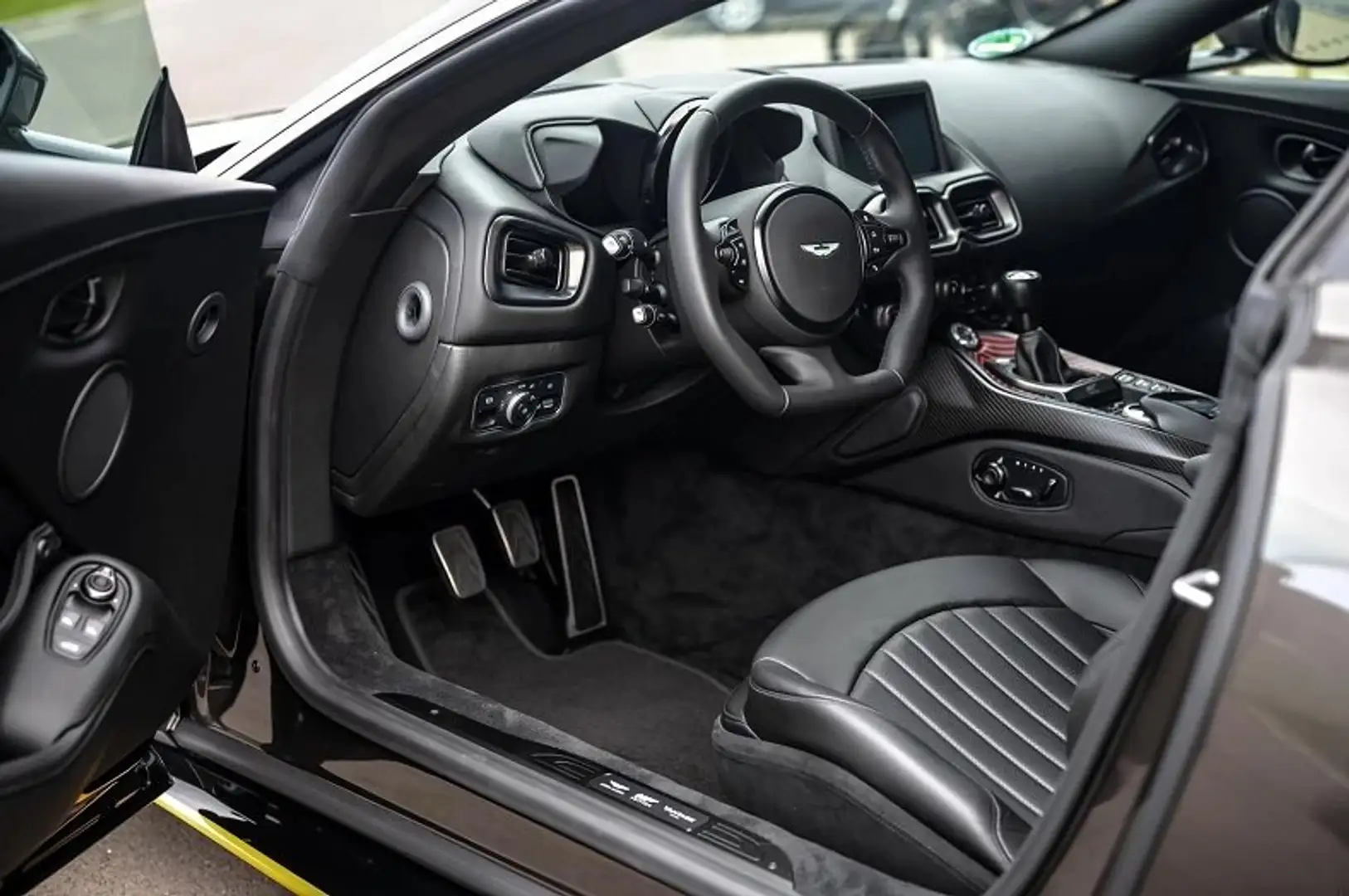 Aston Martin Vantage Vantage Coupe 4.0 V8 Nero - 2