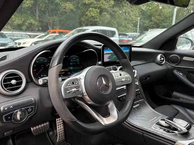 Mercedes-Benz 300 view 8