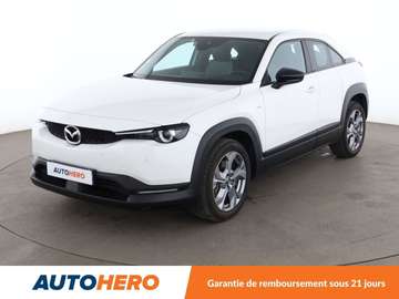 e-Skyactiv Exclusive-Line