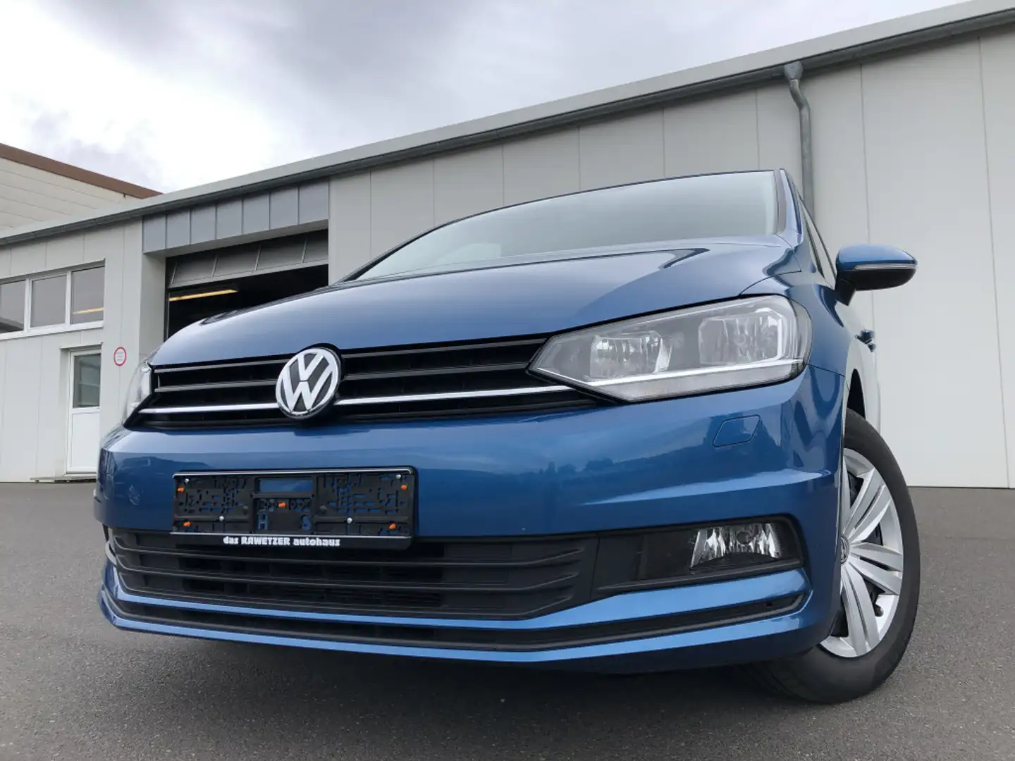 Volkswagen Touran 1.6 TDI 119€ m. 20% Anzahlung SHZ Klima ISOFIX Bleu - 1