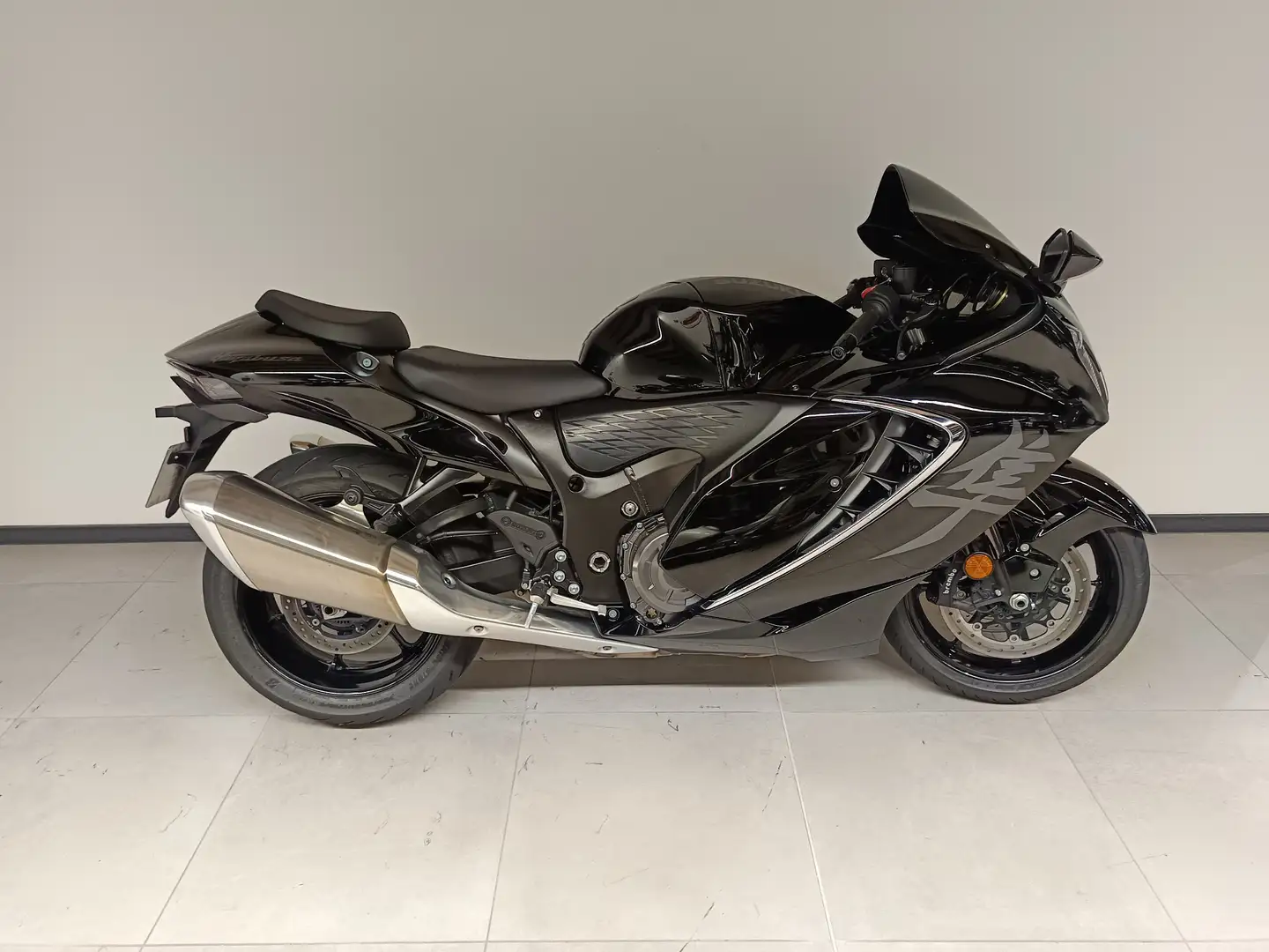 Suzuki Hayabusa Fekete - 2