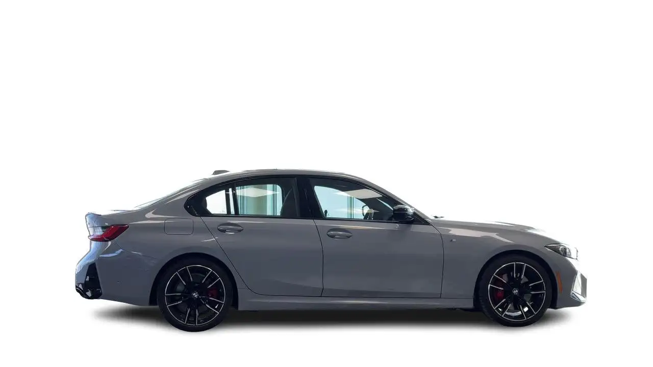 BMW 3 Series снимка BMW 3 Series