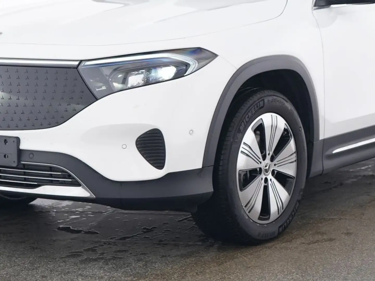 Mercedes-Benz EQB 300 4M Progressive-Advanced/7Sitzer/Fahrassi Weiß - 2