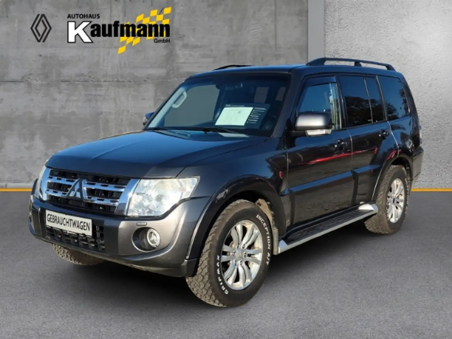 Mitsubishi Pajero 3.2 DI-D Instyle 7-Sitzer AHK Navi Soundsystem Xen Grigio - 1