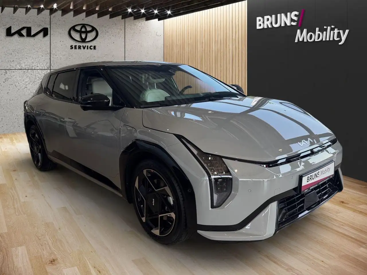 Kia EV4 2026