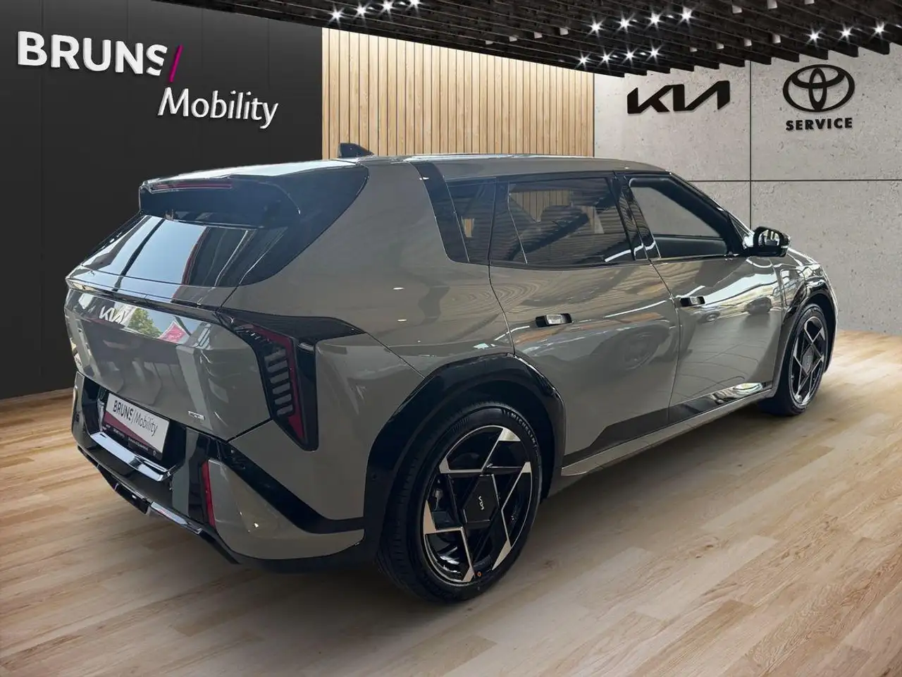 Kia EV4 2026