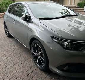 HEV 1.8i HSD Style E-CVT (EU6.2)