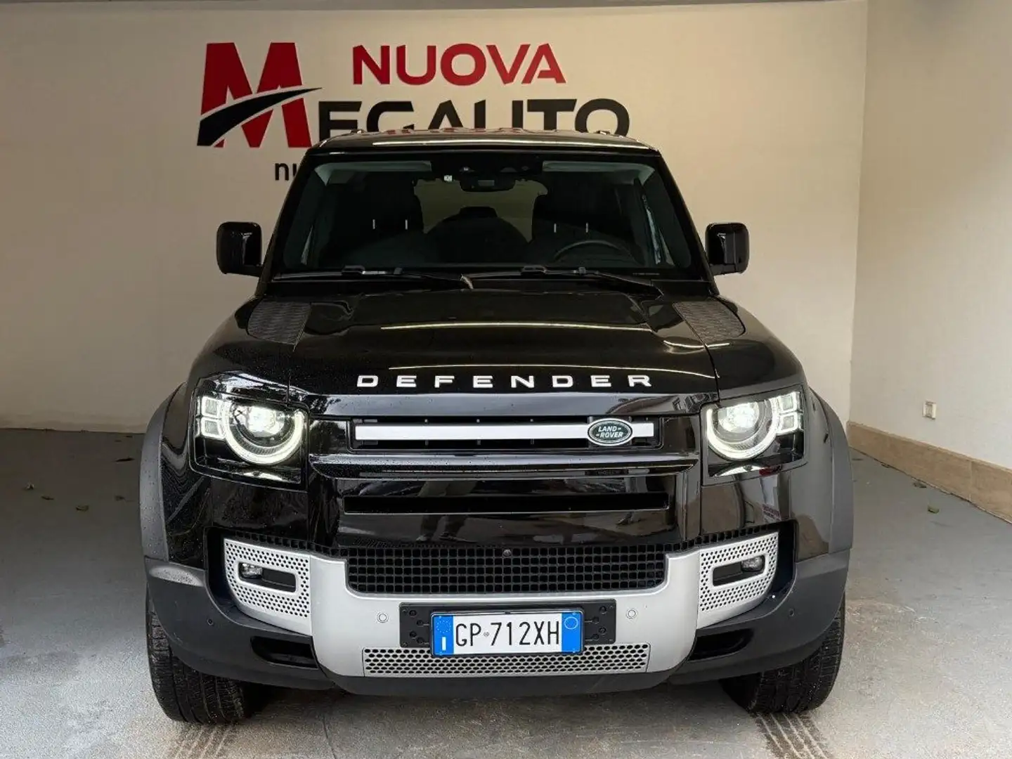 Land Rover Defender 110 3.0D I6 200 CV AWD Auto S Nero - 2