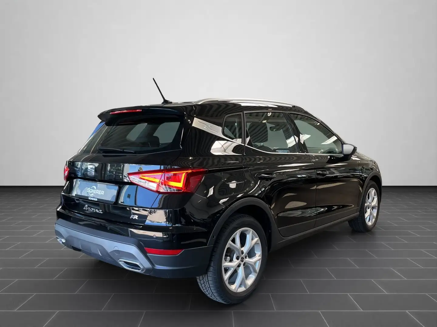 SEAT Arona FR 1.0 TSI Zwart - 2