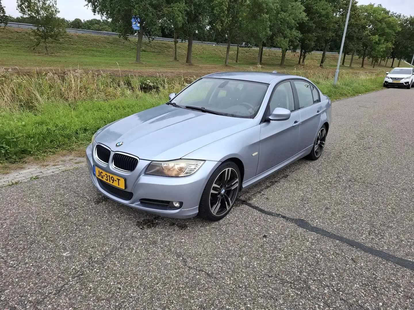 BMW 318 318i 2l automaat - 1