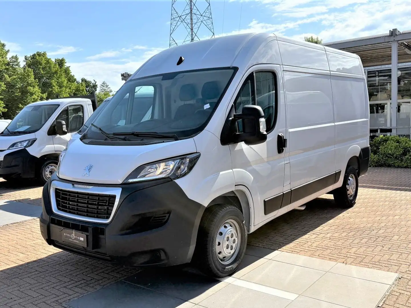 Peugeot Boxer Furgone 333 L2H2 BlueHDI 140 S&S Bianco - 2