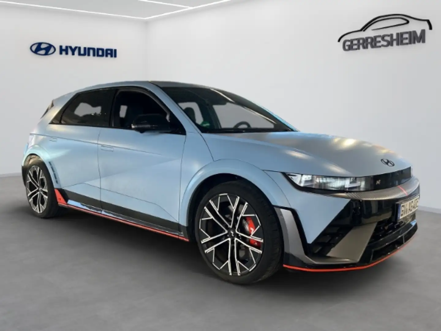 Hyundai IONIQ 5 84 kWh (609PS) 4WD Sitz-Paket HUD Navi Leder Digit Blau - 2