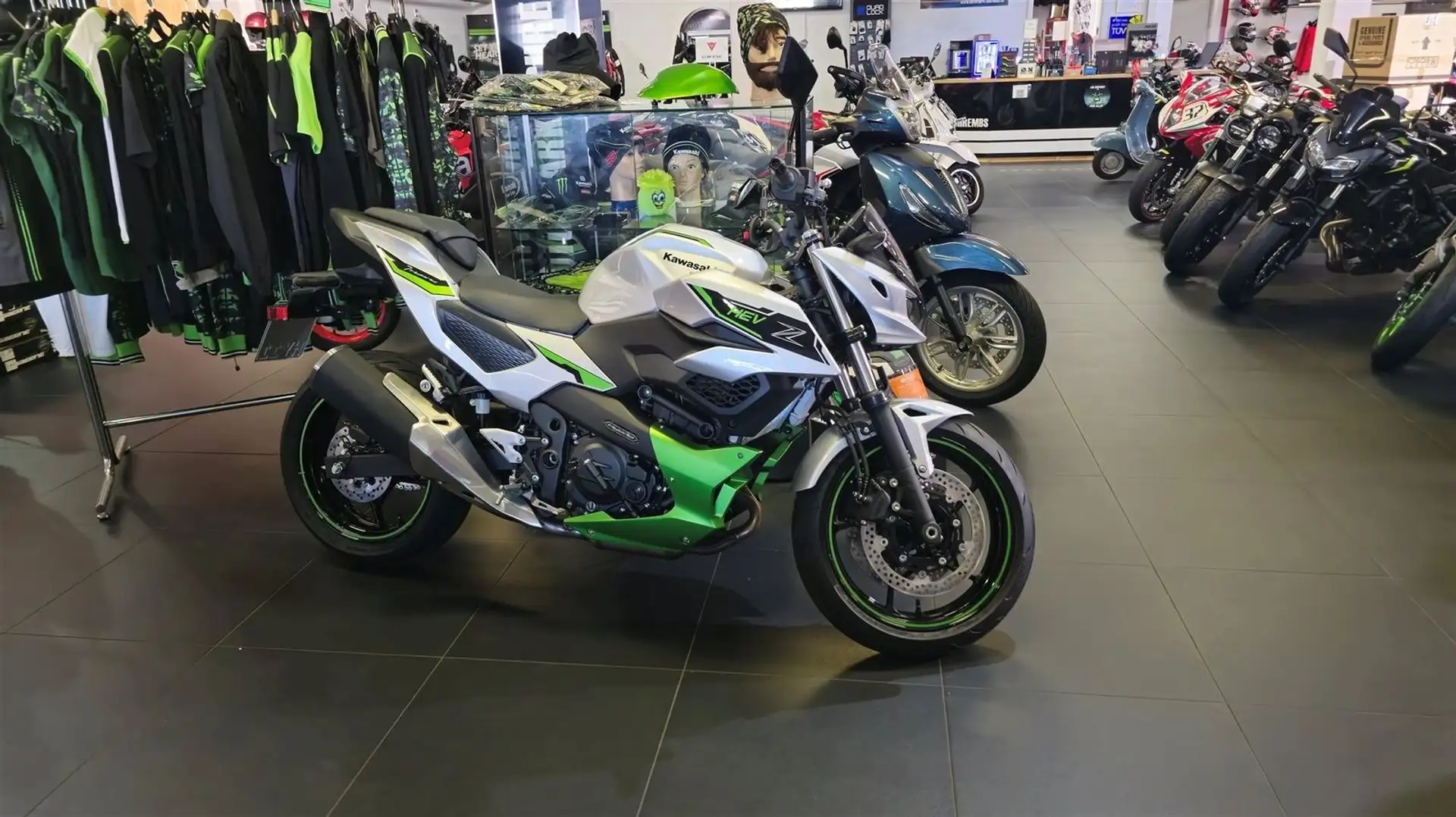 Kawasaki Z7 Hybrid 2024#SOFORT Green - 1