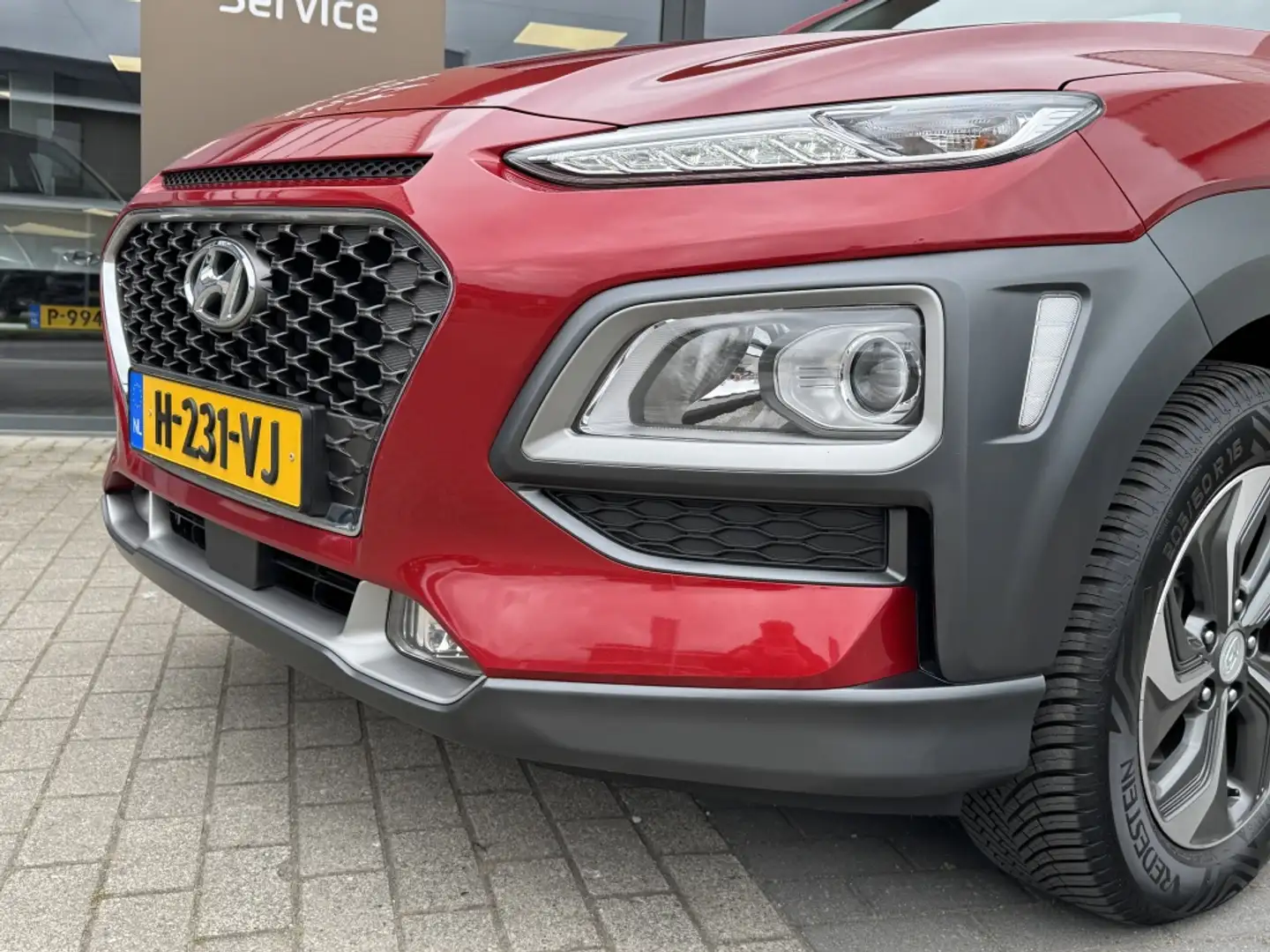 Hyundai KONA 1.6 GDI HEV Fashion | Trekhaak 1350 kg! | 1e eigen Rood - 2