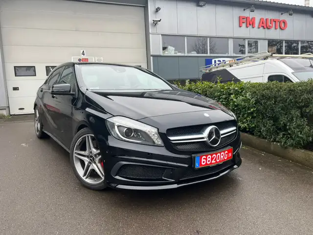 Mercedes-Benz A 45 AMG 4Matic AMG Speedshift 7G-DCT