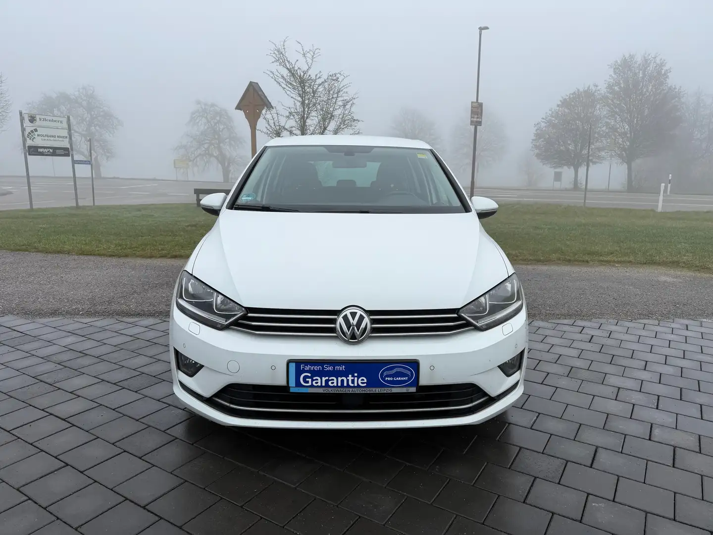 Volkswagen Golf Sportsvan Allstar BMT/Start-Stopp/ PDC/SHZ/NAVI/ White - 2