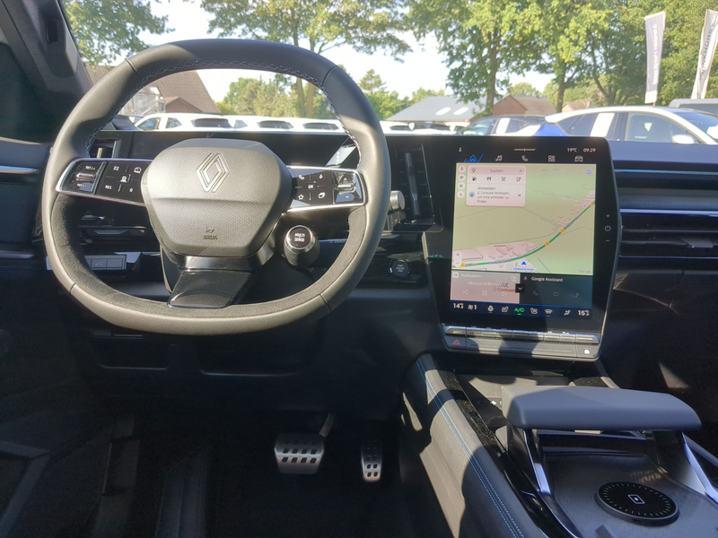 Renault Austral E-TECH 200 Esprit Alpine SHZ+LKHZ+360°-Kamera — photo 6