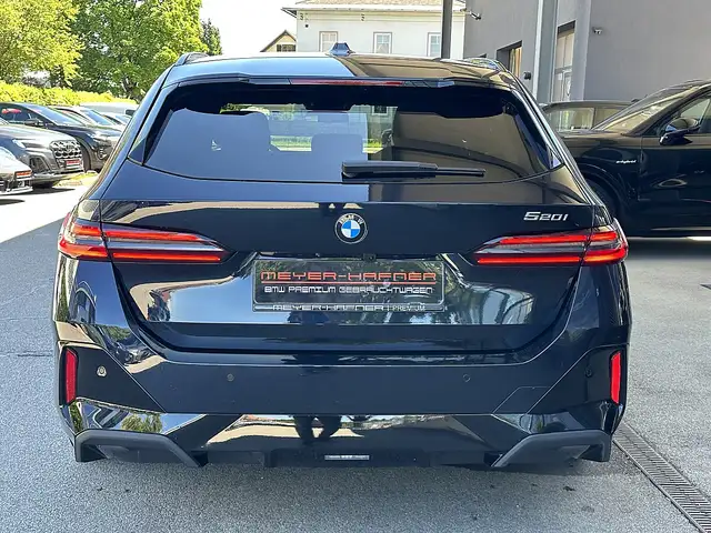 BMW 520 i Touring M-Sportpaket PRO Aut. / AHK / Pano / ... Ansicht 9