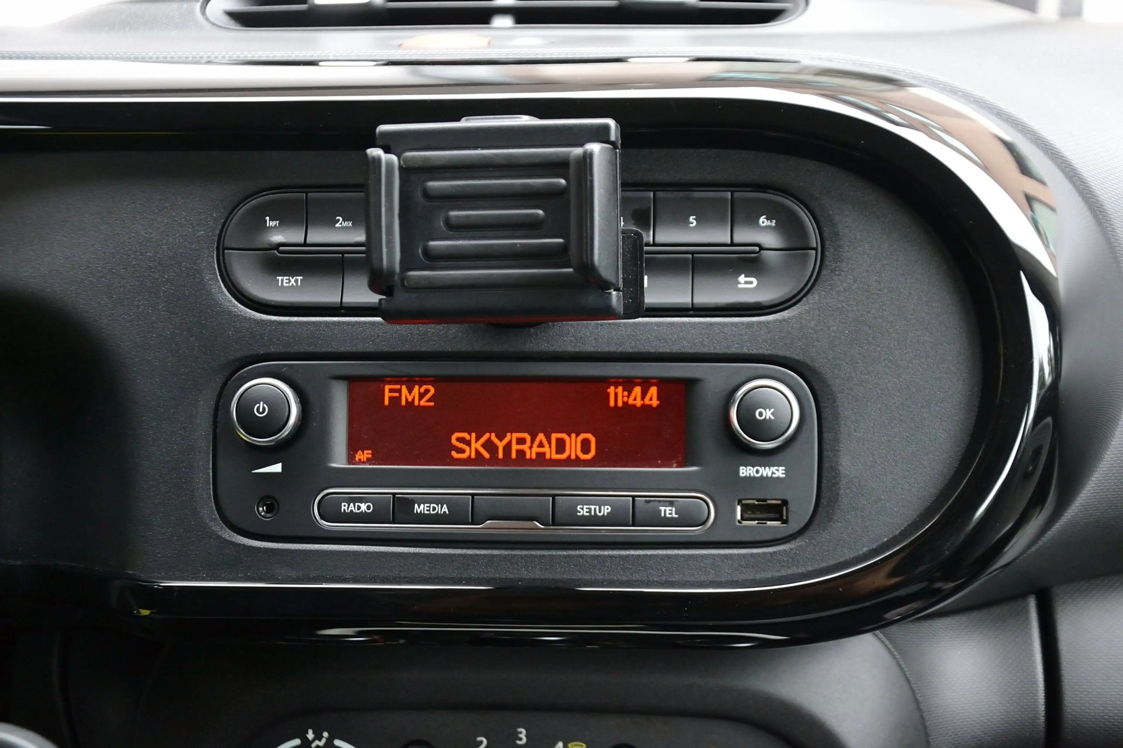 Renault Twingo 1.0 SCe Expression | Airco | El. Ramen | Bluetooth — photo 11